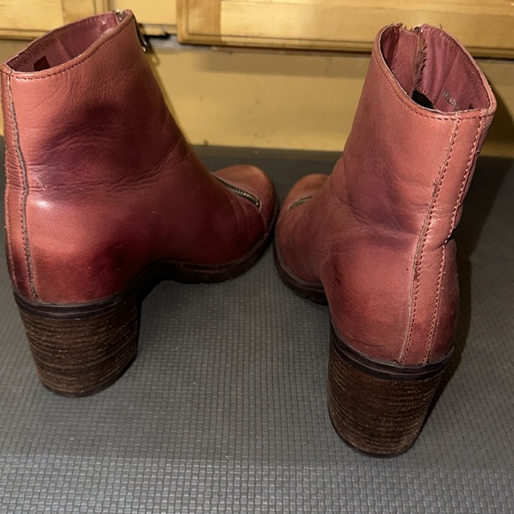 Biza burgundy leather zipper boots - Picture 3 of 15